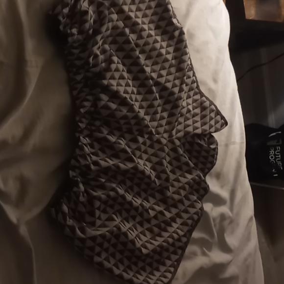 Shorts - Picture 2 of 2